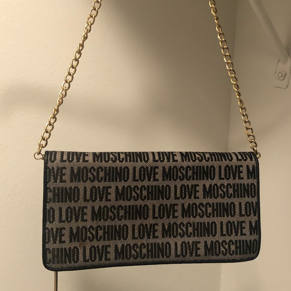 Moschino Clutch With Short Gold Chain